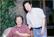 杨永康与中国著名指挥家，中央音乐学院指挥教授杨鸿年先生